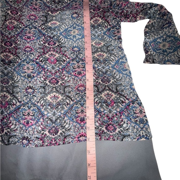 The Limited Boho Patterned Blue Purple, Pink Gray Long Sleeve Blouse Size Large - Picture 4 of 6
